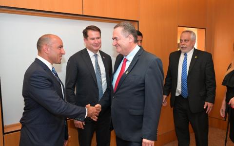 Rep. Panetta Greets Israeli Leaders