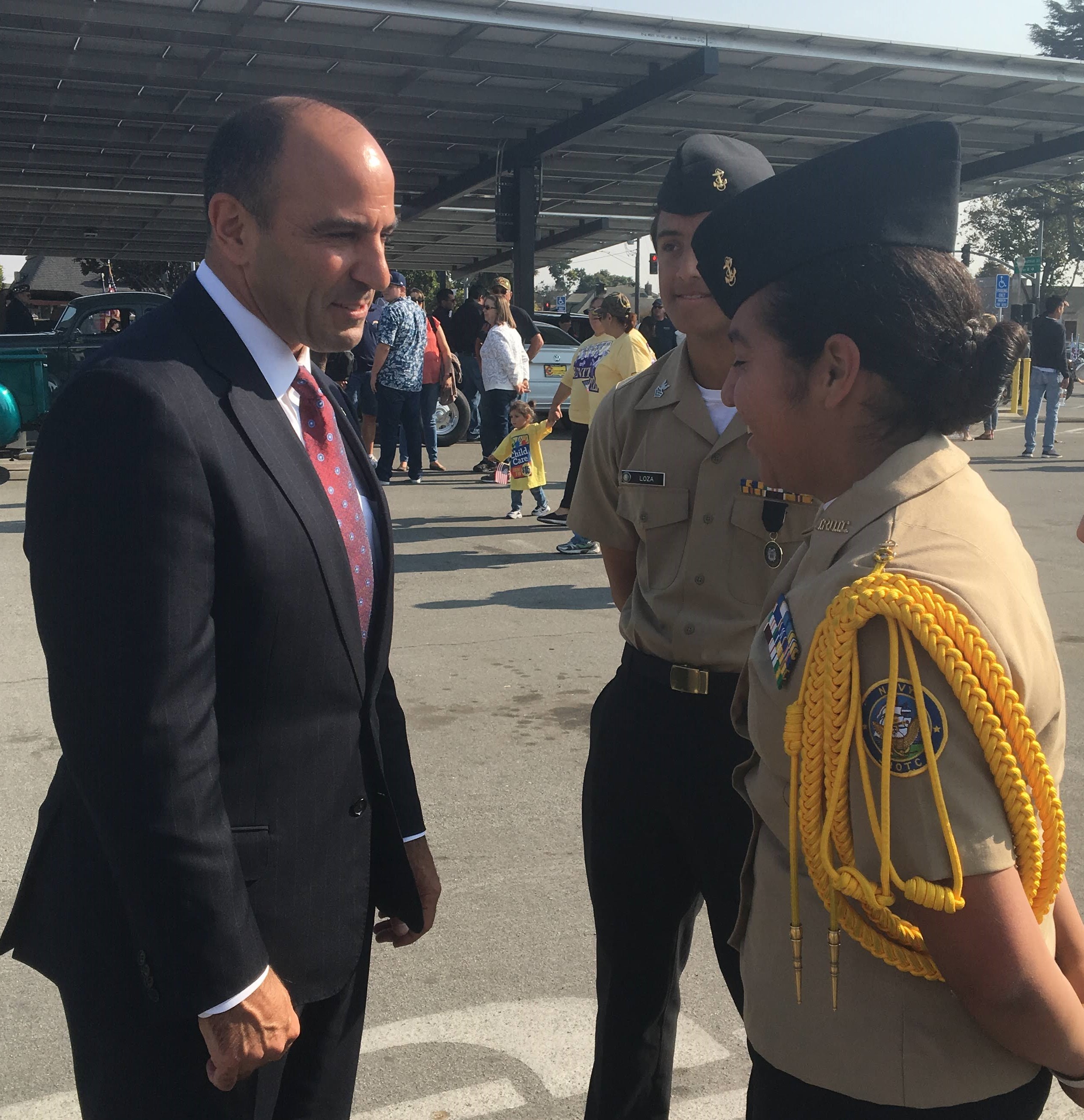 Panetta Salinas Veterans Day Parade1 